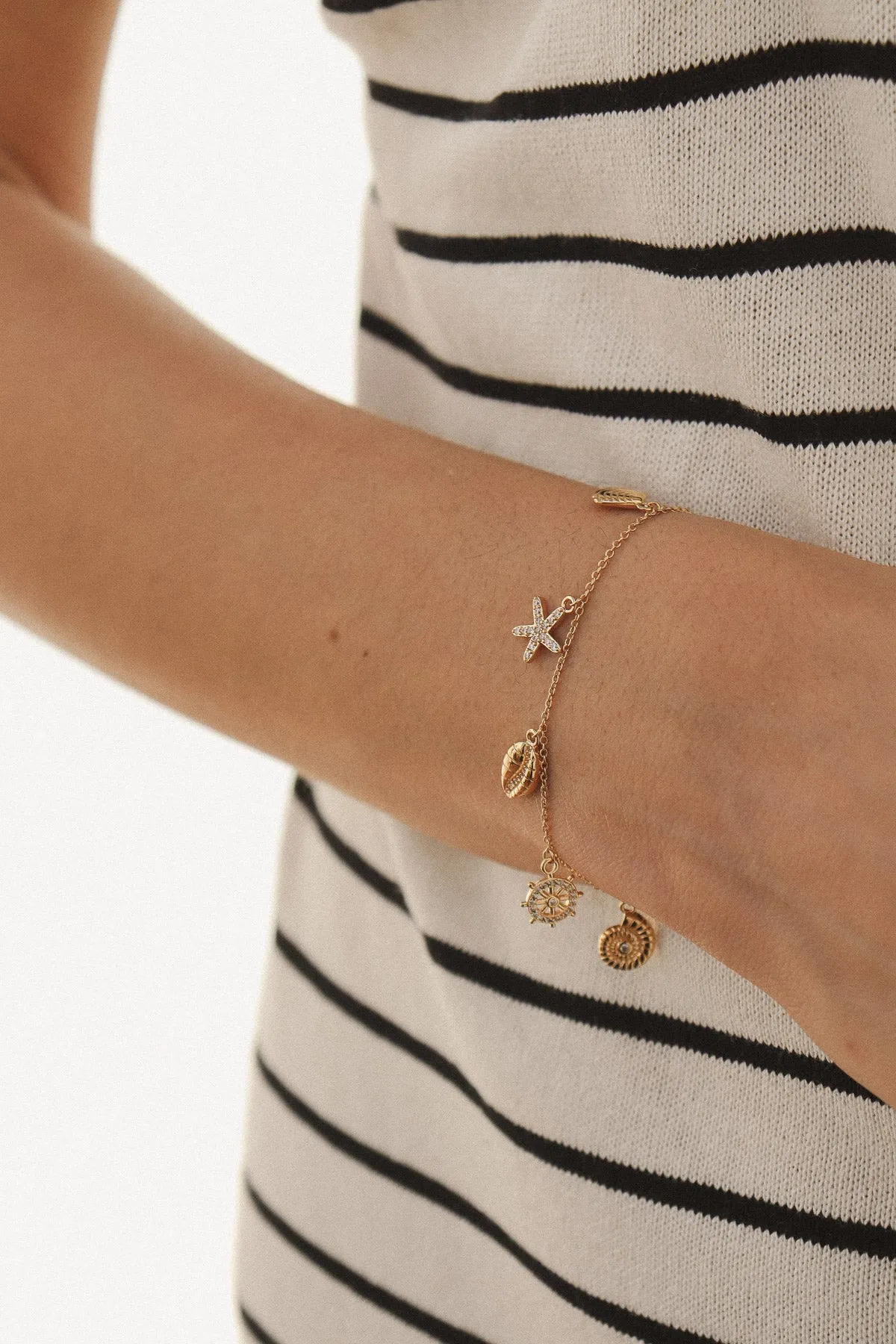 L'offre du moment sold by Waekura product image thumbnail 3