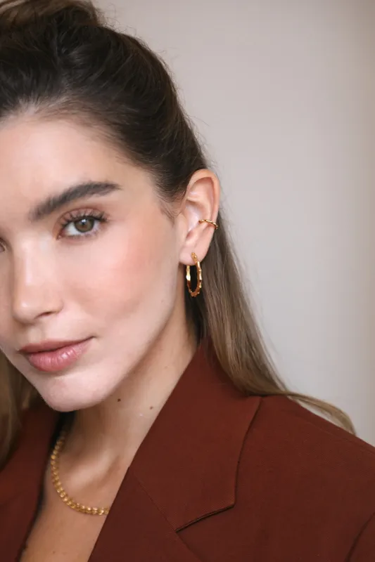 Earcuff Tova sold by Waekura