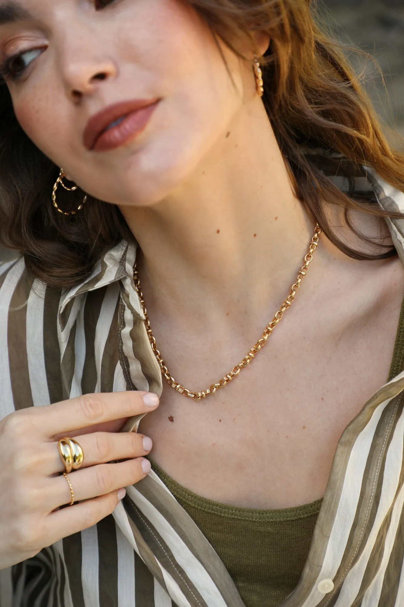 Collier Paris sold by Waekura