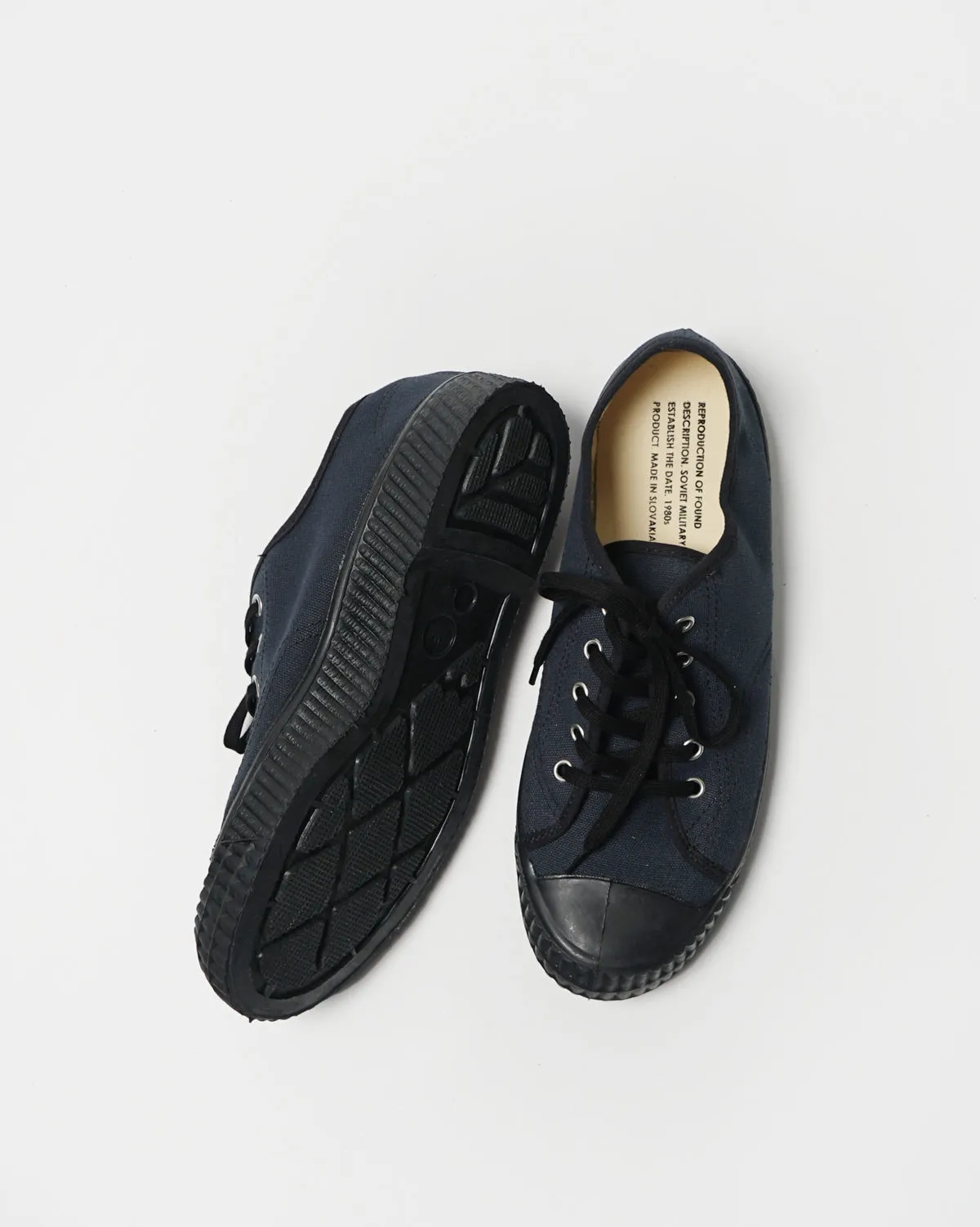 Soviet Military Trainer 900F / Charcoal x Black Sole sold by Reproduction of Fround product image thumbnail 3