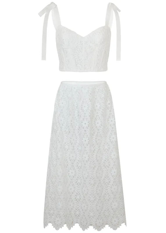 Rella Daisy Embroidery Set sold by Sand Dollar