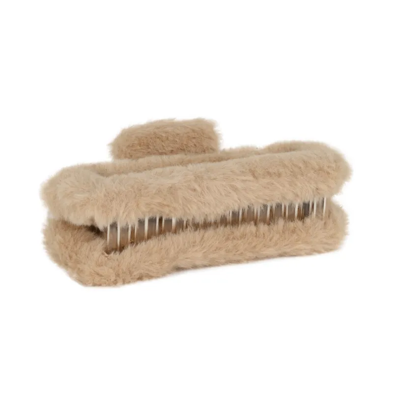 Soft Straight Claw Clip Mink made by Sand Dollar