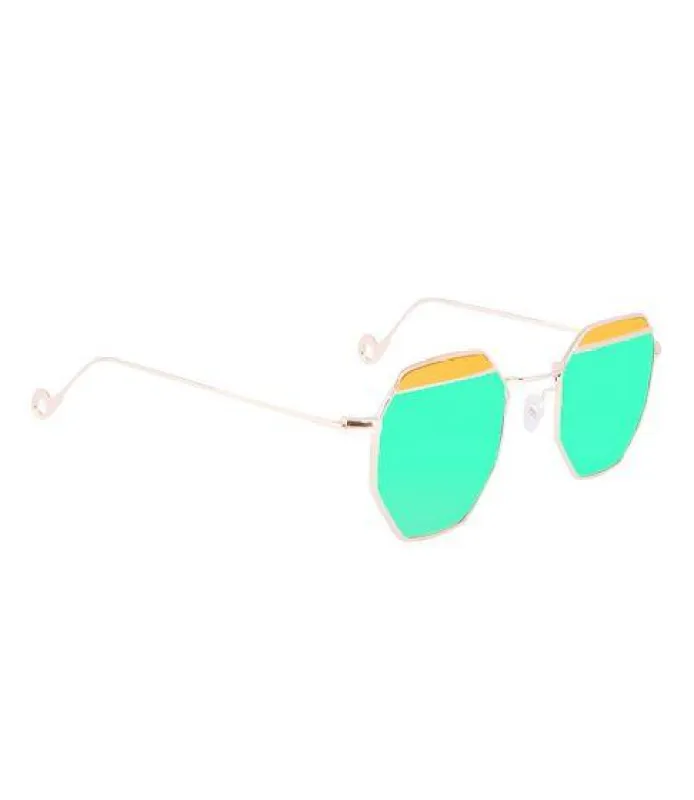 PLT Charlotte Sunglasses made by Pretty Little Things