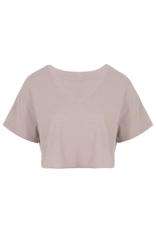 B30 V-Neck Crop Jersey Tee Taupe made by Sand Dollar