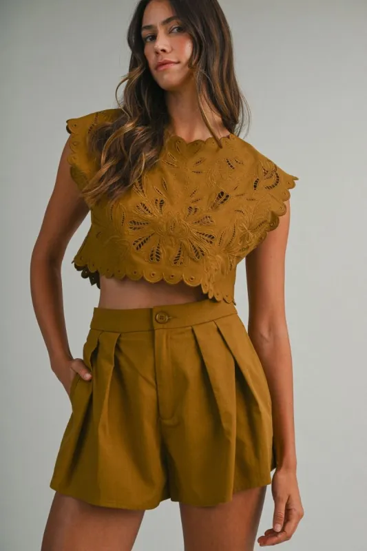 Embroidery Crop Top and Shorts Set Dijon made by MABLE