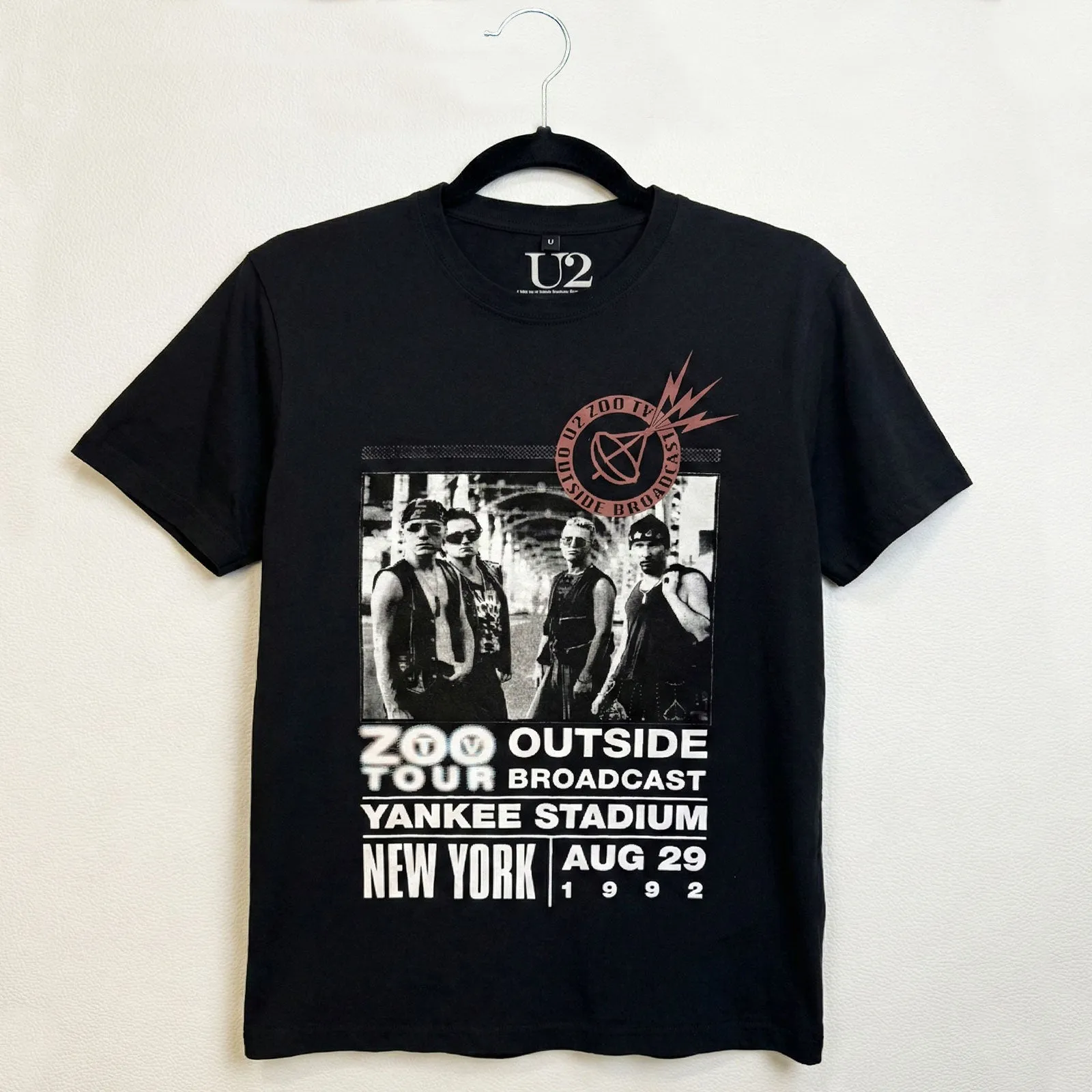 U2 - ZOO TV TOUR NY POSTER 08.29.92 - Carbon T-Shirt Black sold by Spiral Direct product image thumbnail 2