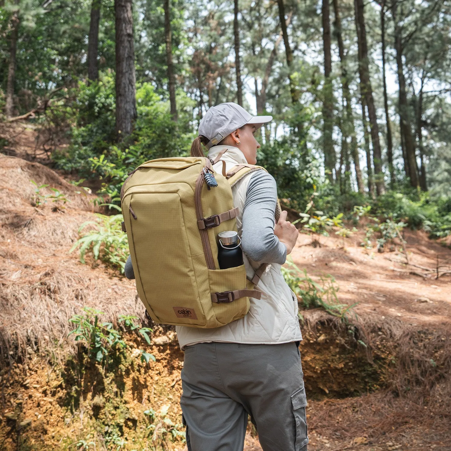 ADV Backpack 32L Moonstone sold by Cabin Zero product image thumbnail 2