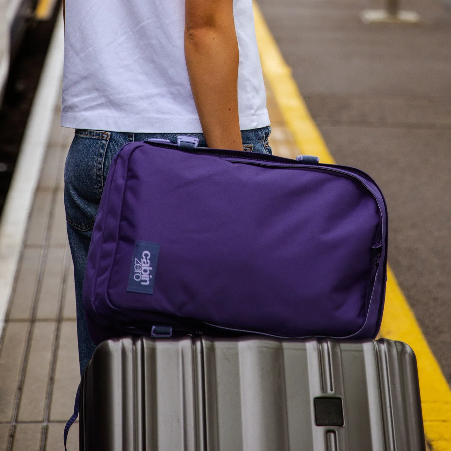 Classic Pro Backpack 32L Solace Sky sold by Cabin Zero product image thumbnail 3