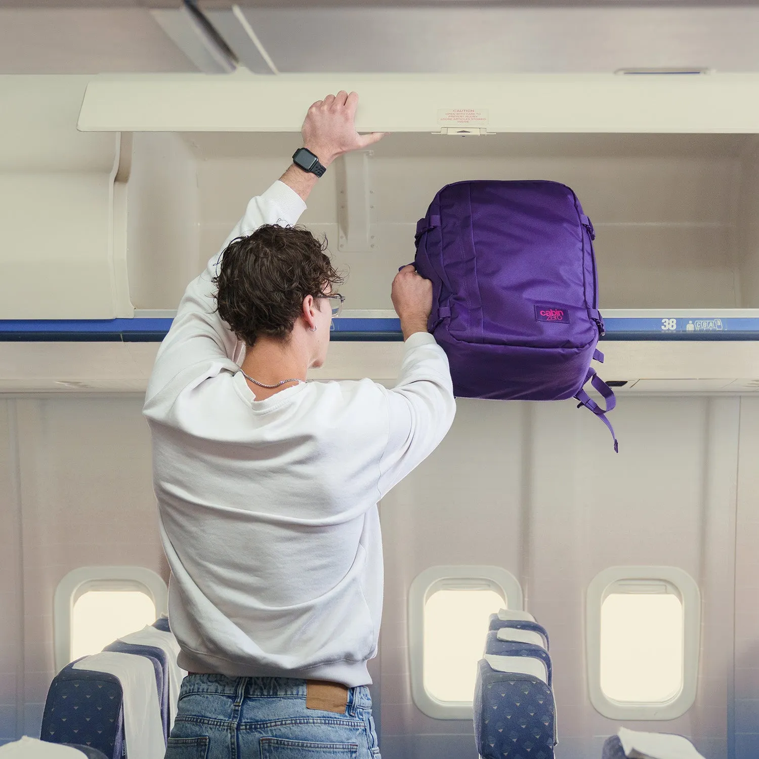 Classic Cabin Backpack 44L Solace Sky sold by Cabin Zero product image thumbnail 2