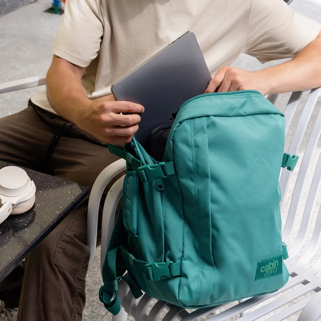 Classic Cabin Backpack 28L Meadow Green sold by Cabin Zero product image thumbnail 3