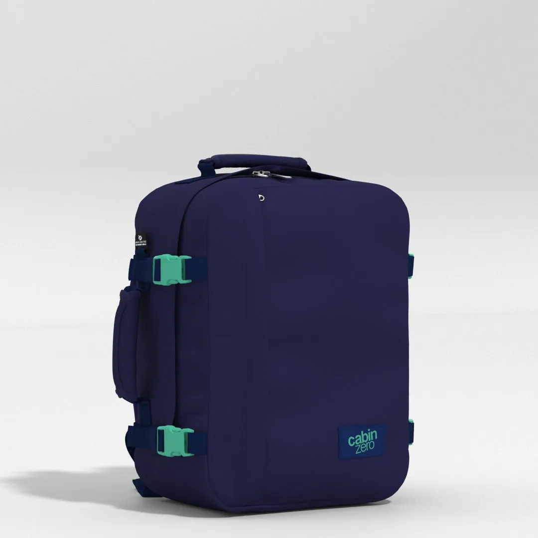 Classic Cabin Backpack 28L Deep Ocean sold by Cabin Zero product image thumbnail 3