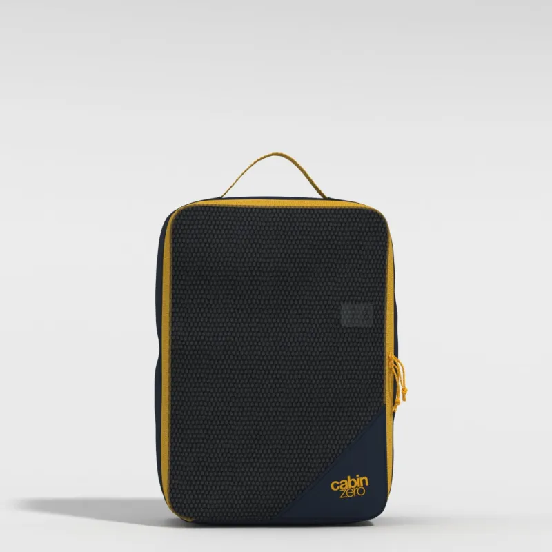 Classic Packing Cube - Medium made by Cabin Zero