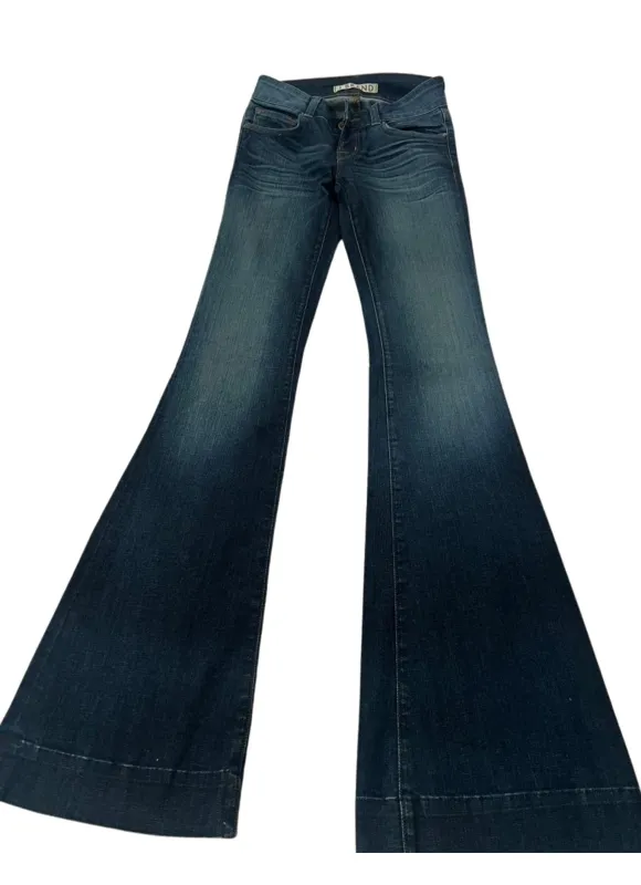 J Brand Boot Cut Jeans Size 24 - Second Chance made by J Brand
