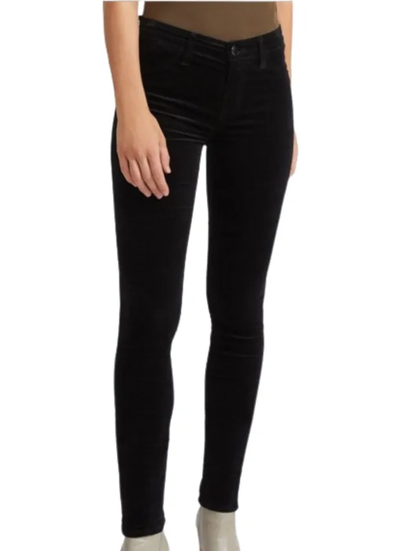 J Brand Skinny Jeans 26 - Second Chance sold by Carmen Sol