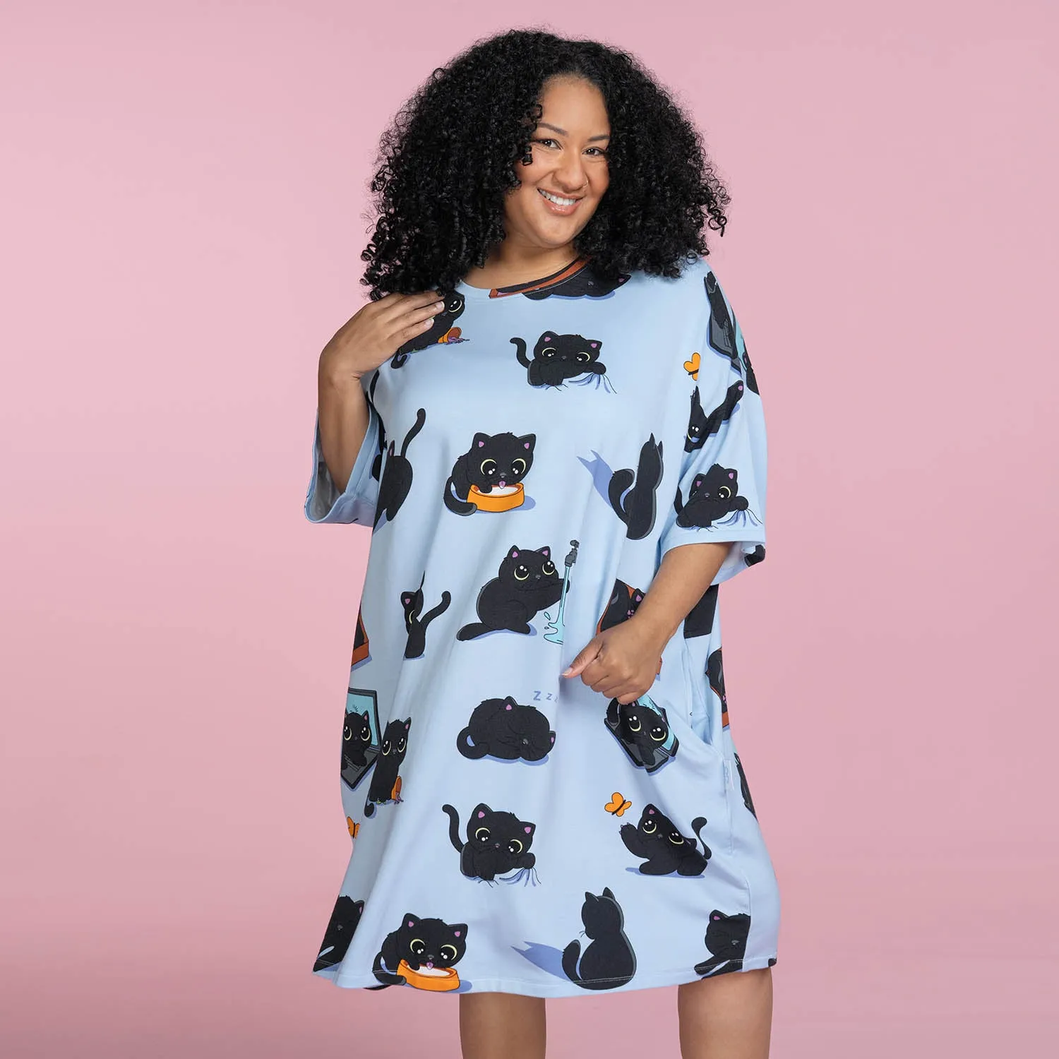 Black Cat sold by The Oodie product image thumbnail 3