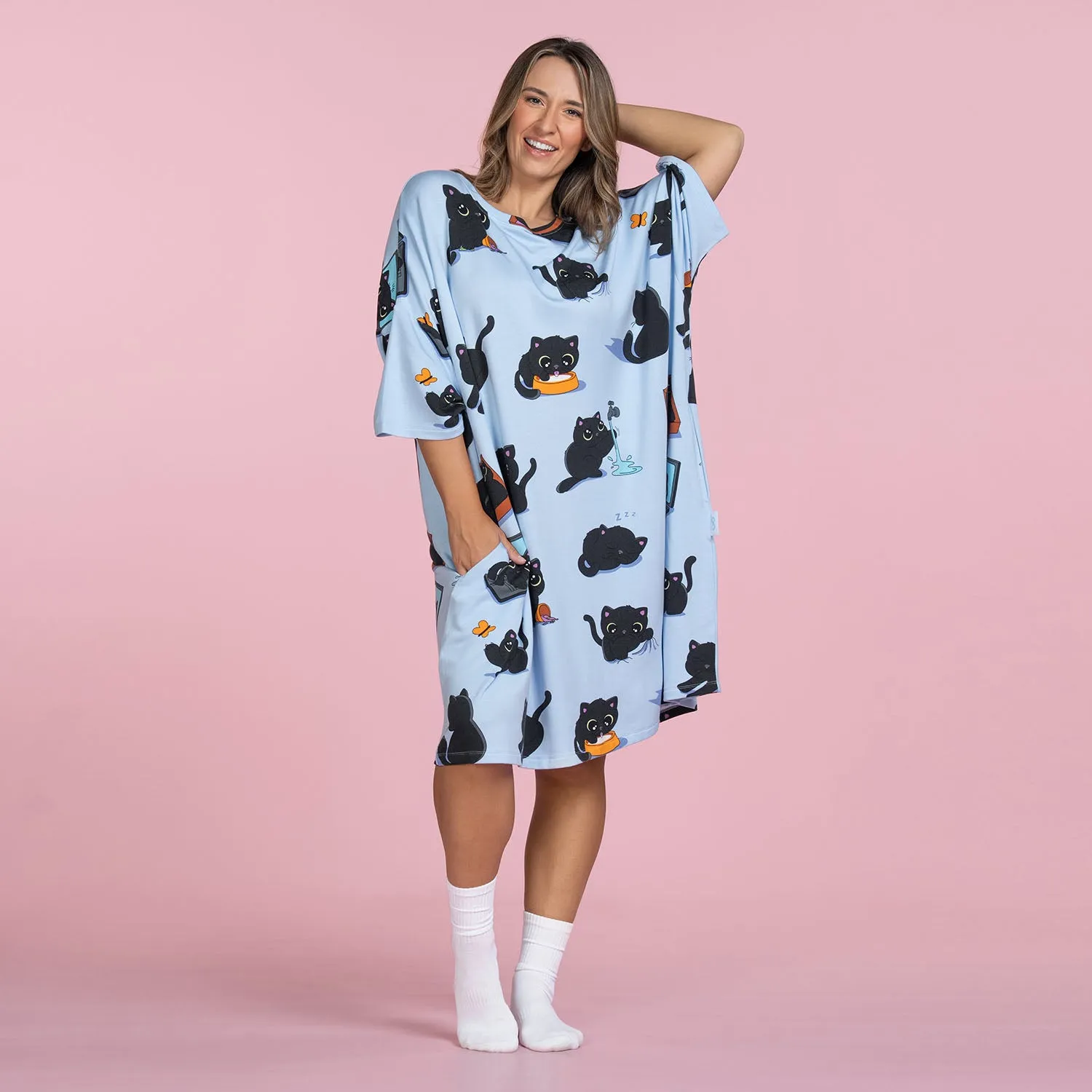 Black Cat sold by The Oodie product image thumbnail 4