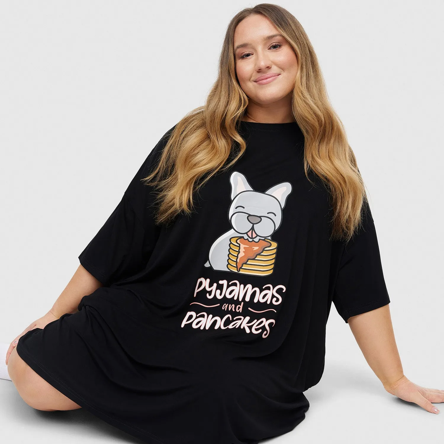 Bulldog sold by The Oodie product image thumbnail 4