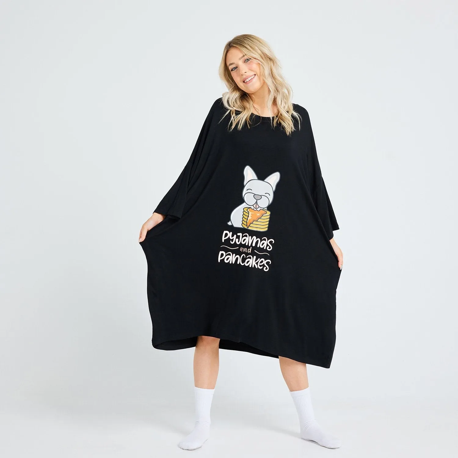 Bulldog sold by The Oodie