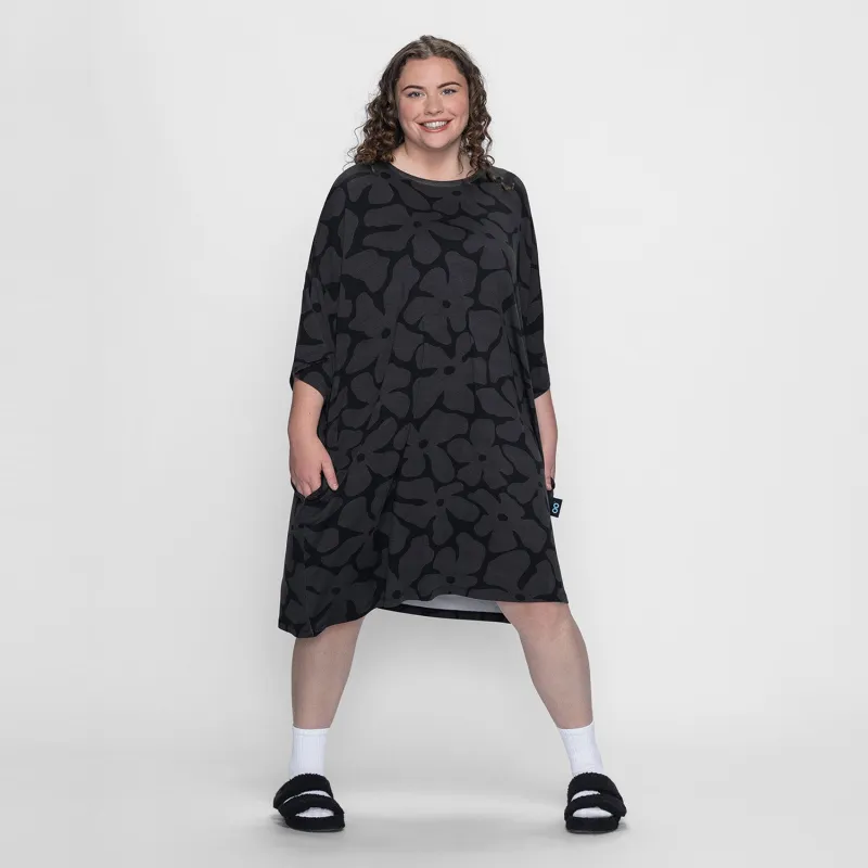 Daisy sold by The Oodie