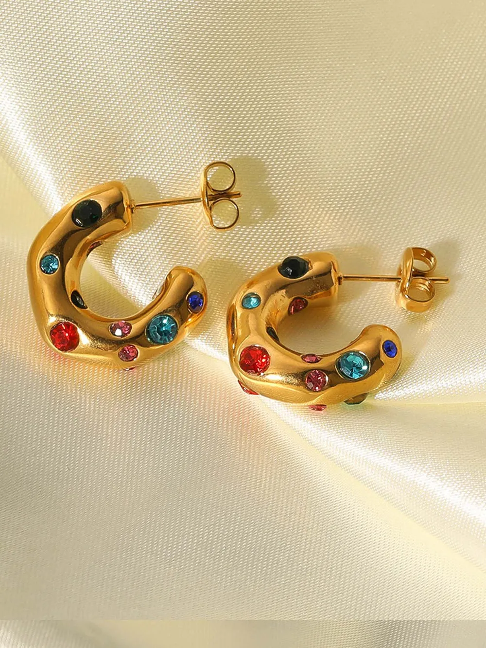 STAINLESS STEEL DIAMOND EARRING sold by Pusca product image thumbnail 4