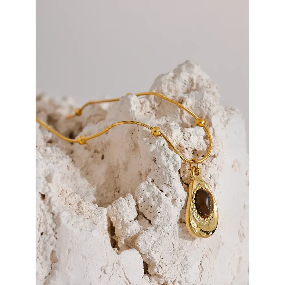 Tiger Necklace sold by Pusca product image thumbnail 5