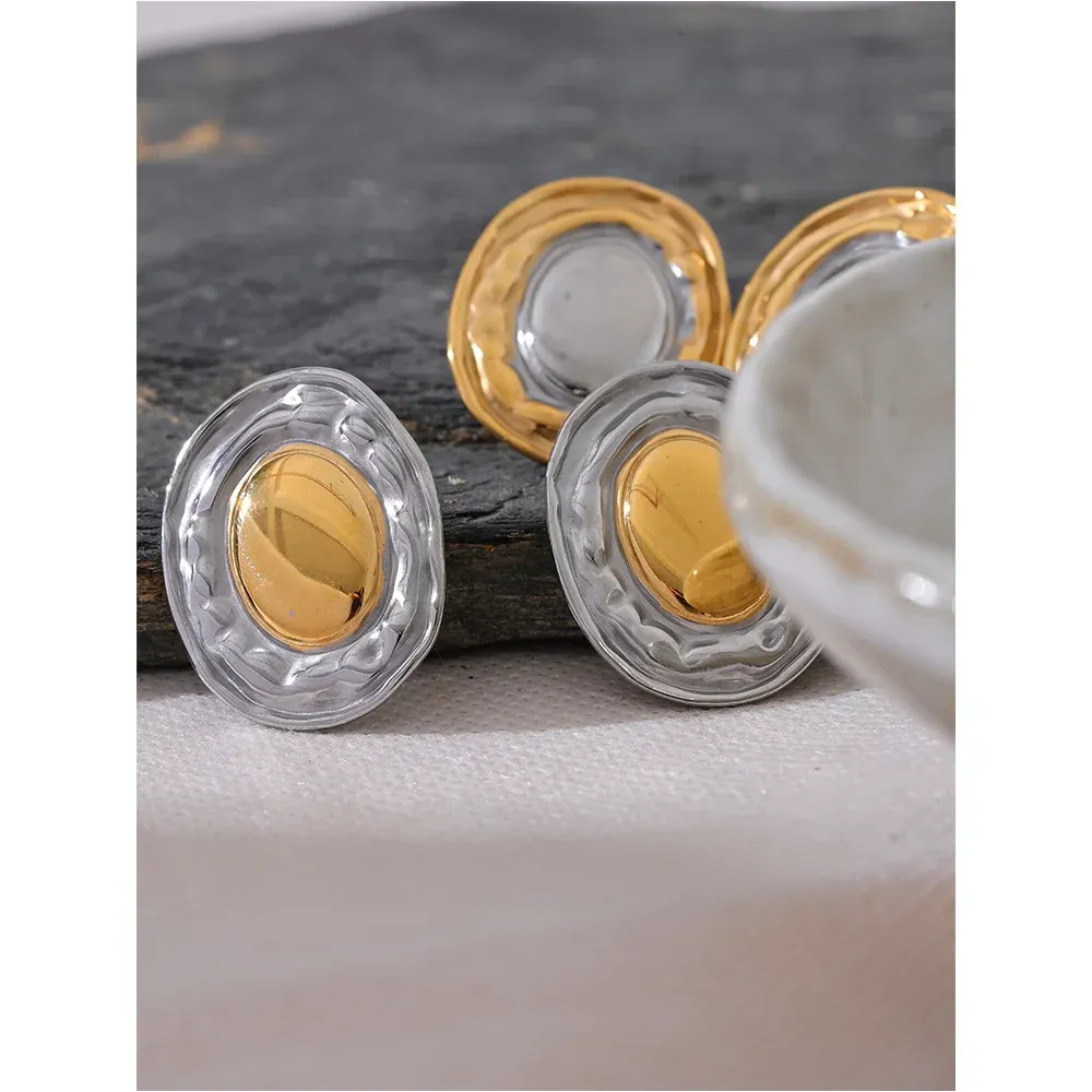 Elso Earrings sold by Pusca product image thumbnail 5