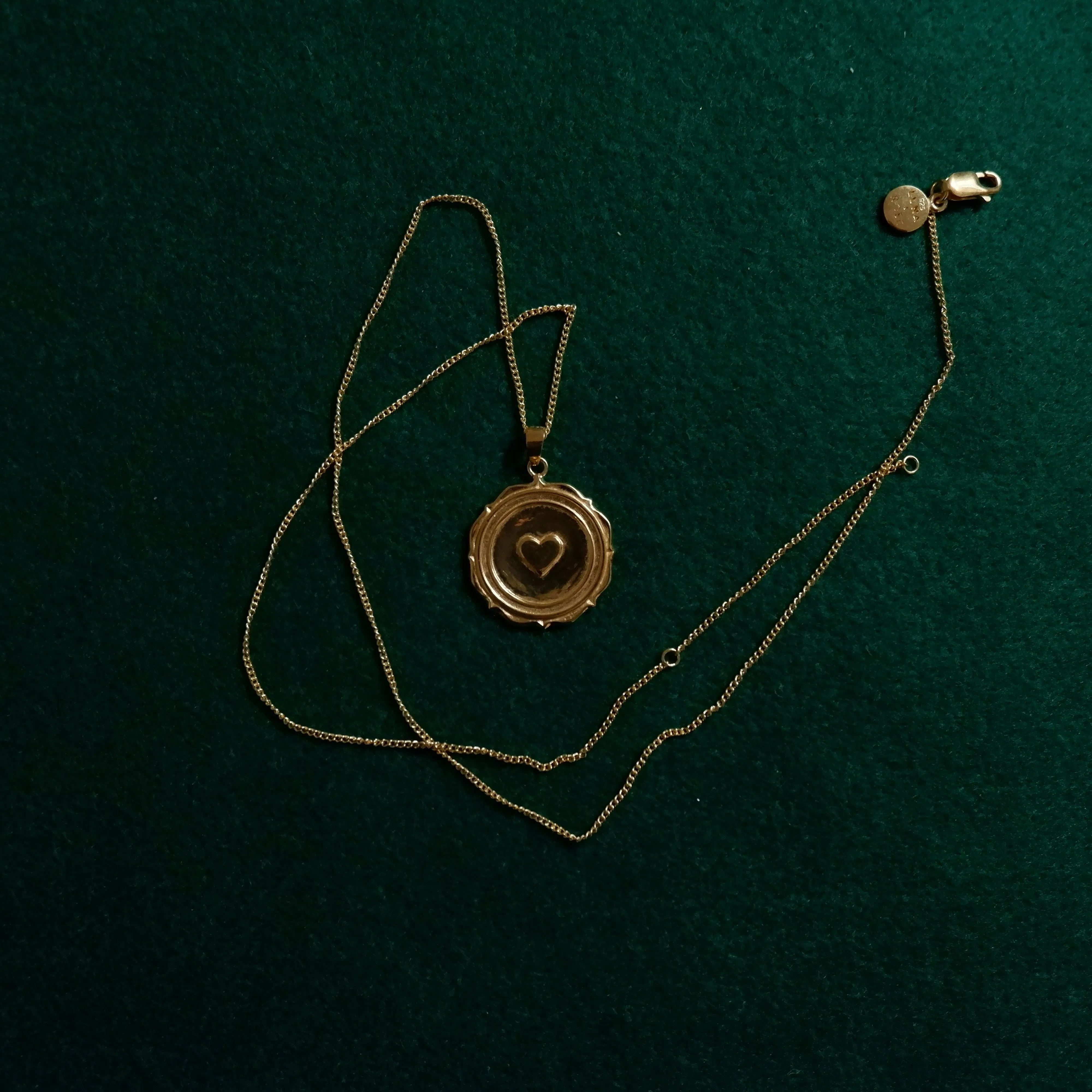 SERENA 'LOVE' NECKLACE PENDANT - GOLD sold by Pusca product image thumbnail 2