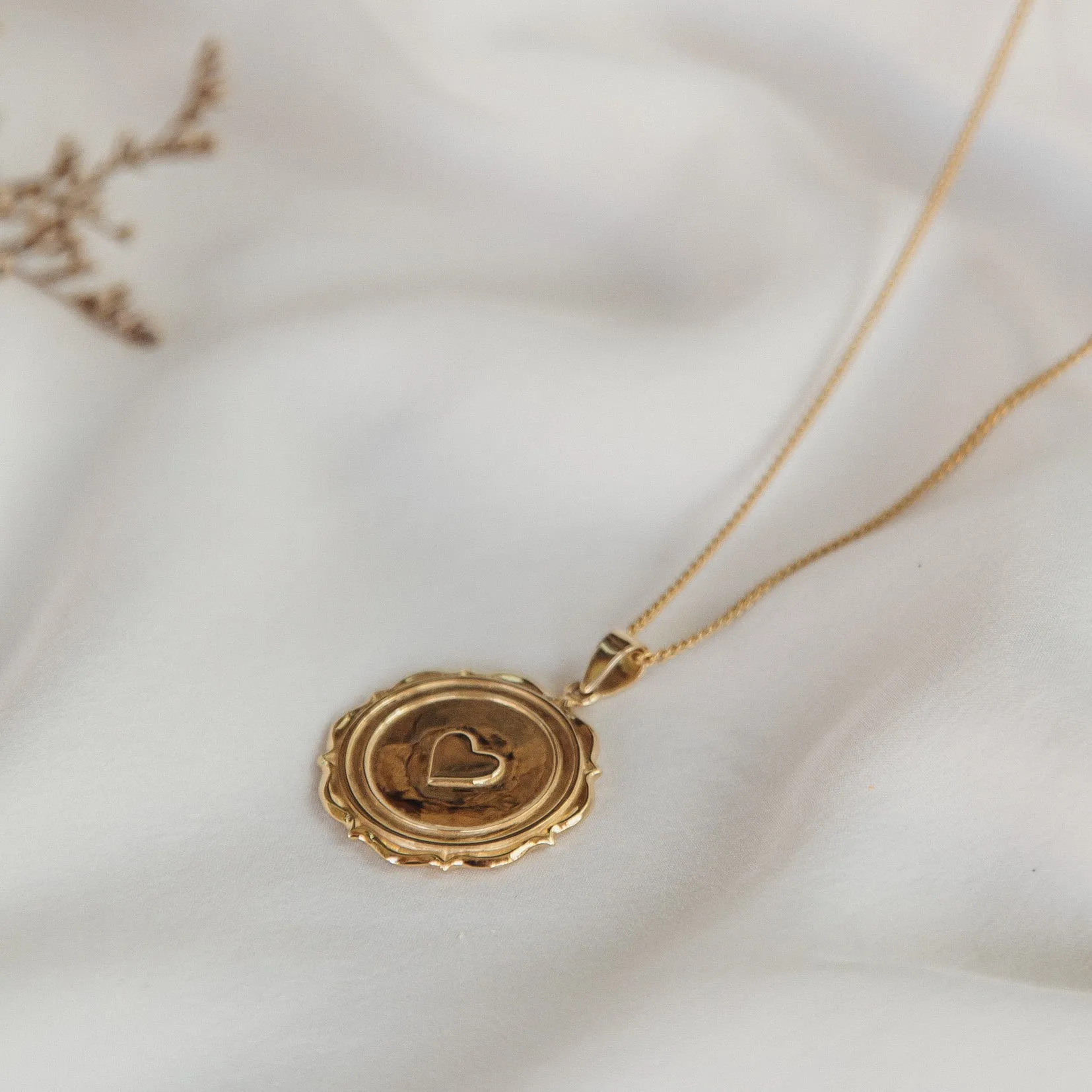 SERENA 'LOVE' NECKLACE PENDANT - GOLD sold by Pusca product image thumbnail 3