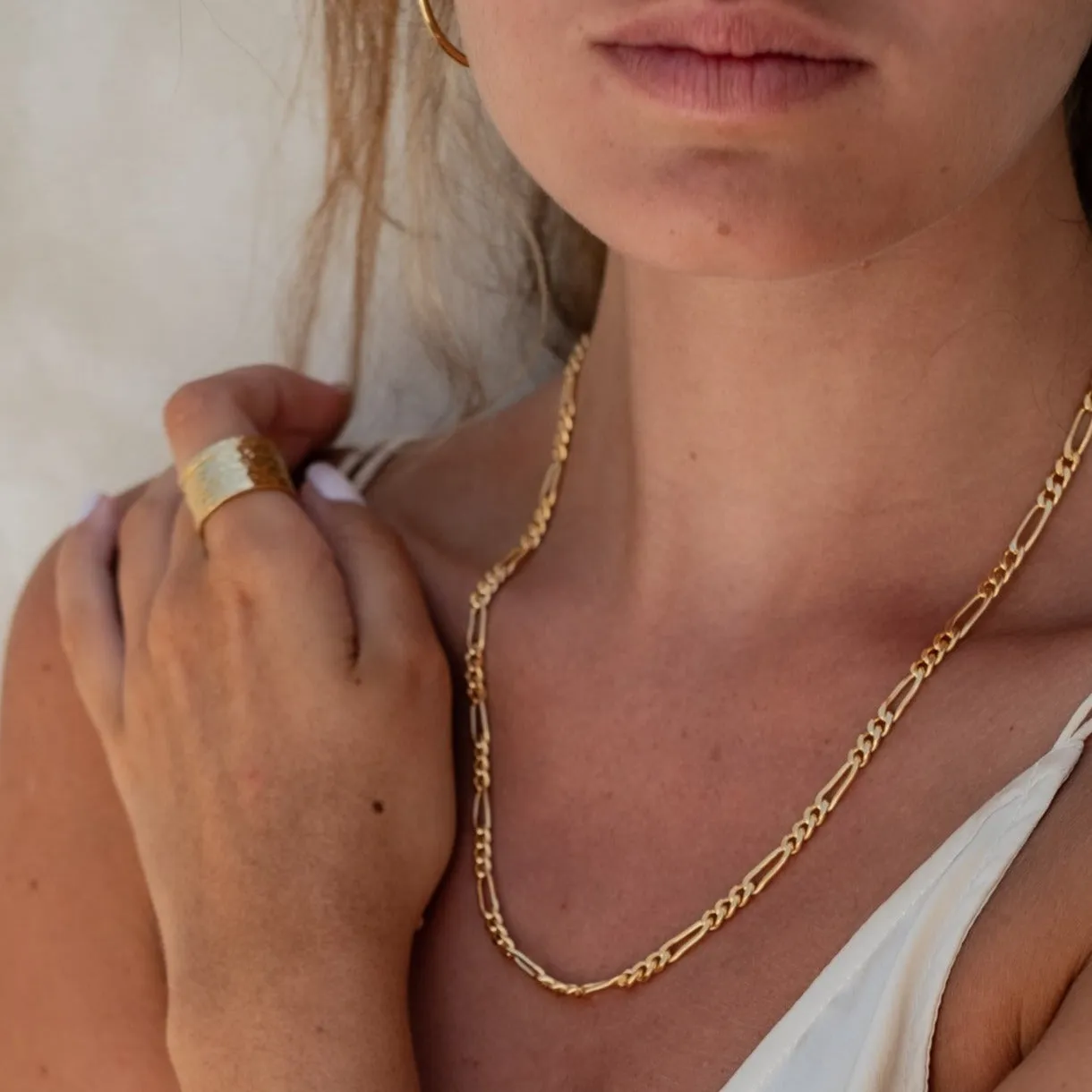 Minimalist Figari Chain Necklace - Gold sold by Pusca product image thumbnail 3