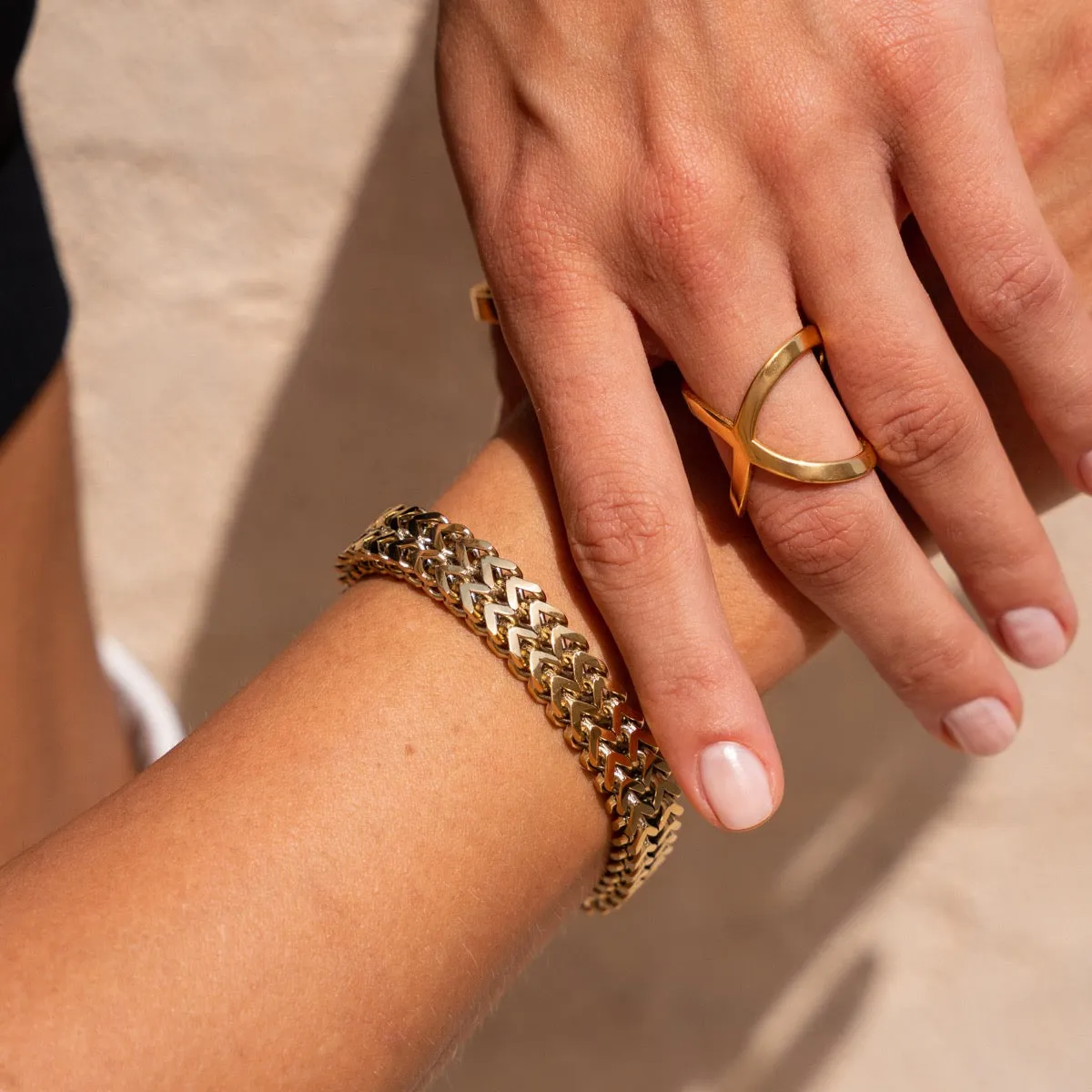 Eden Textured Bracelet 18K Gold Plated - Gold sold by Pusca product image thumbnail 3