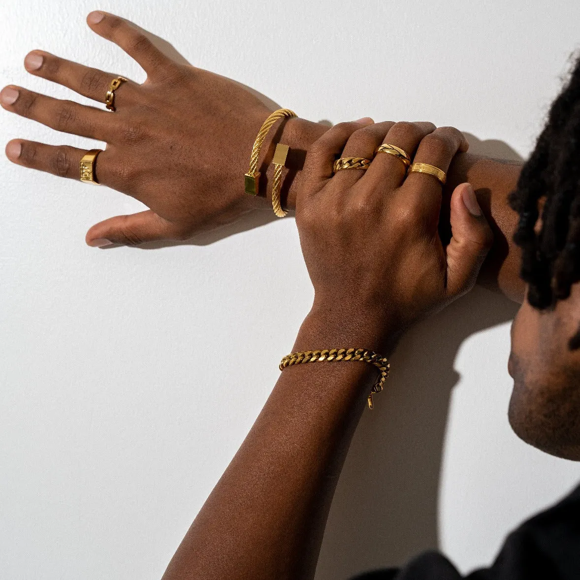 Curb Chain Bracelet - 18K Gold Plated sold by PUSCA JEWELS product image thumbnail 4