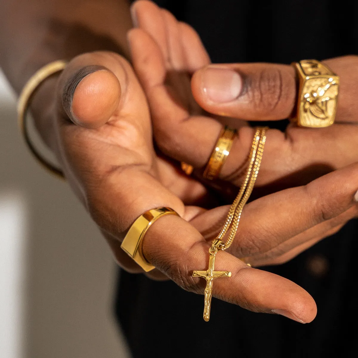 Cross Pendant Necklace X Rope Chain Full Set - Gold sold by Pusca product image thumbnail 5