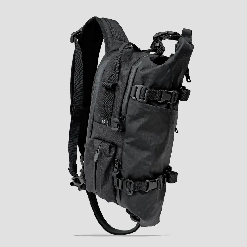 X-PAK SPORT - Sling Pack (M) made by Code of Bell