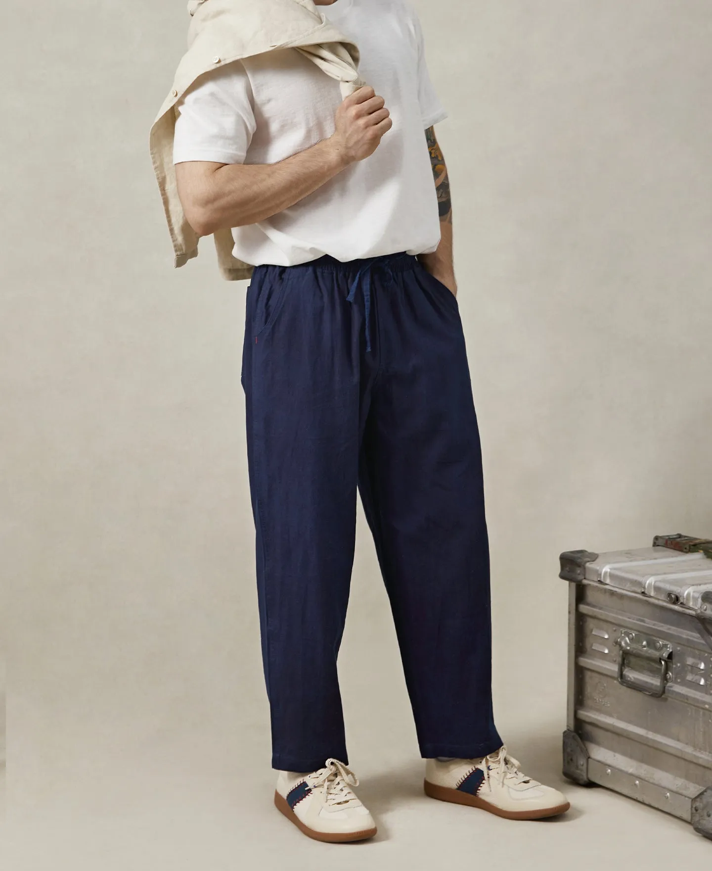 Indigo-Dye Loose Cotton and Linen-Blend Pants sold by Time Catcher product image thumbnail 4