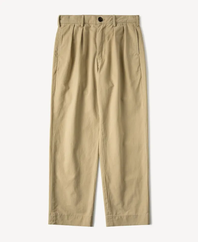 Classic Fit Two-pleated Chino made by Time Catcher