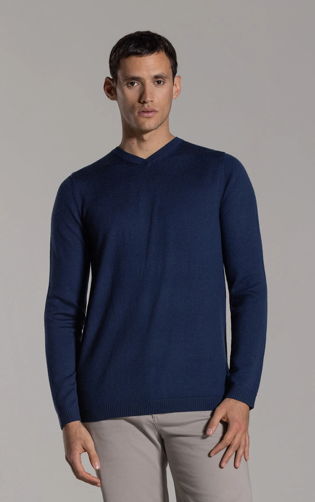 12GG MERINO V-NECK SWEATER sold by Alchemy Equipment