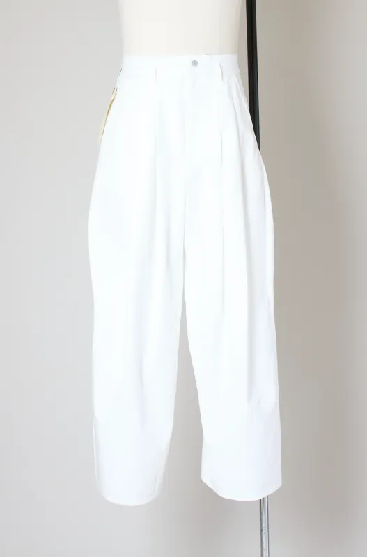 Hi, BAGGY sold by Shinyakozuka