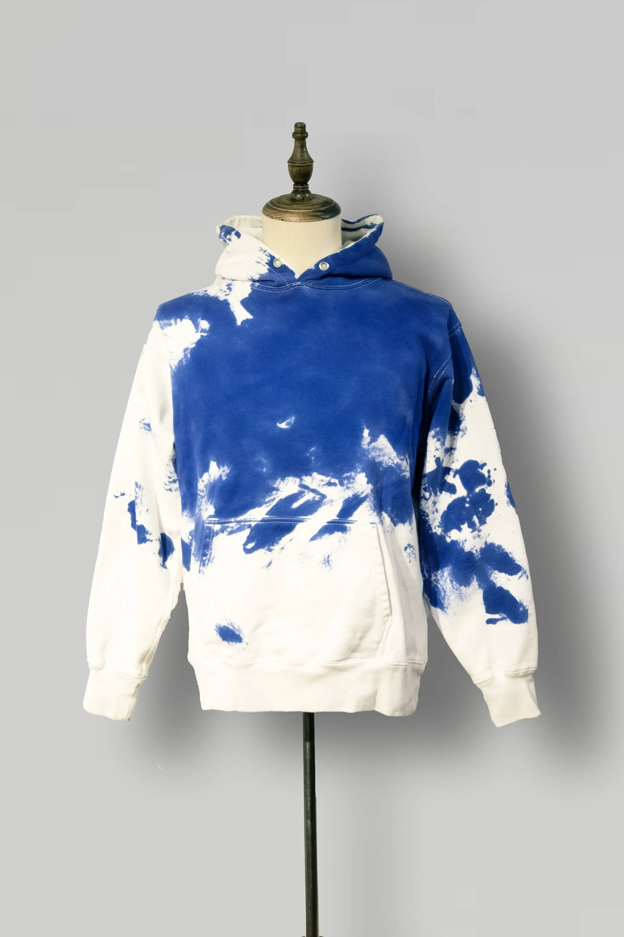 LEAKED HOODIE (SMALL TRADES STORE EXCLUSIVE) sold by Shinyakozuka