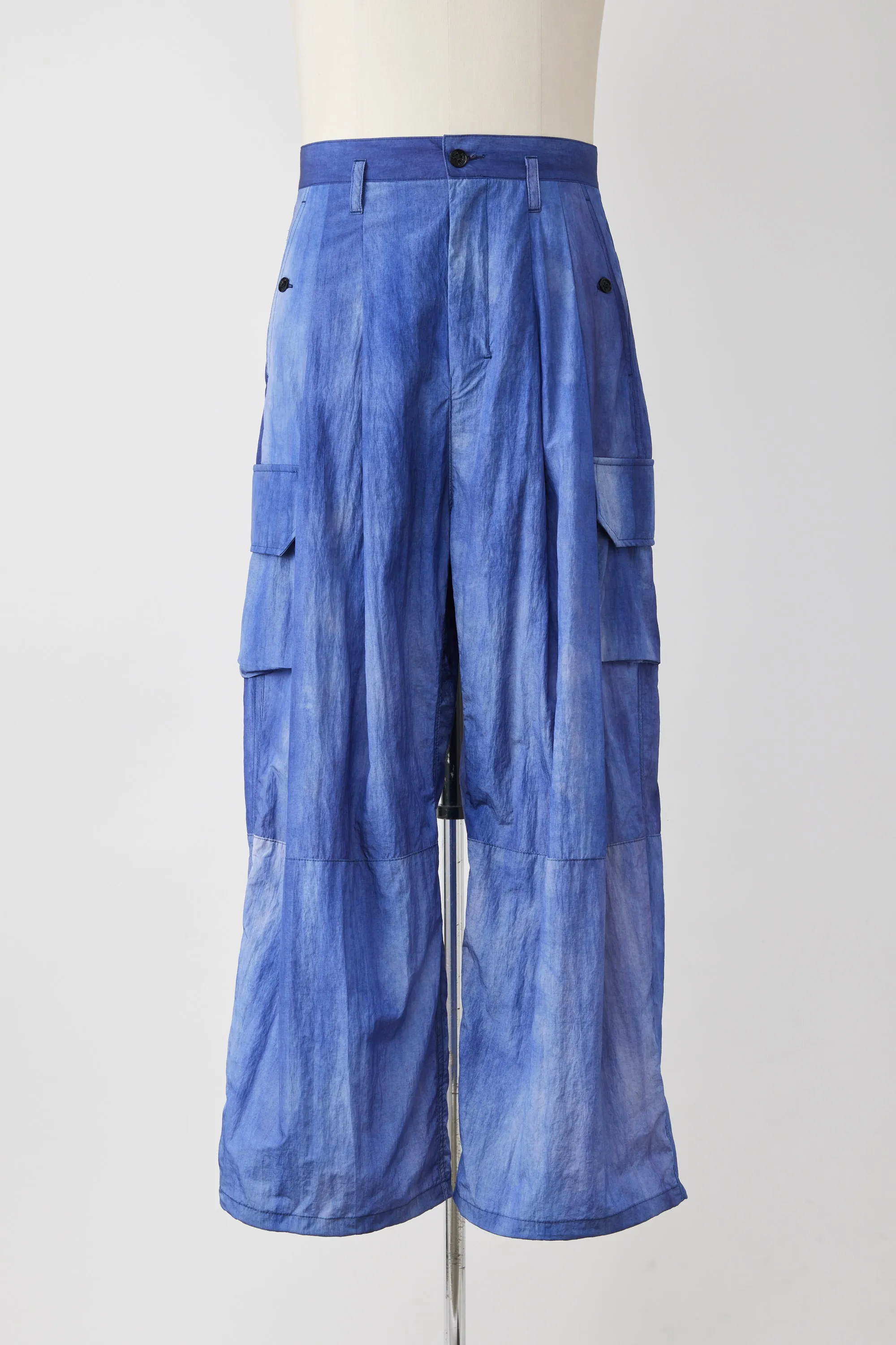 B-64 sold by Shinyakozuka