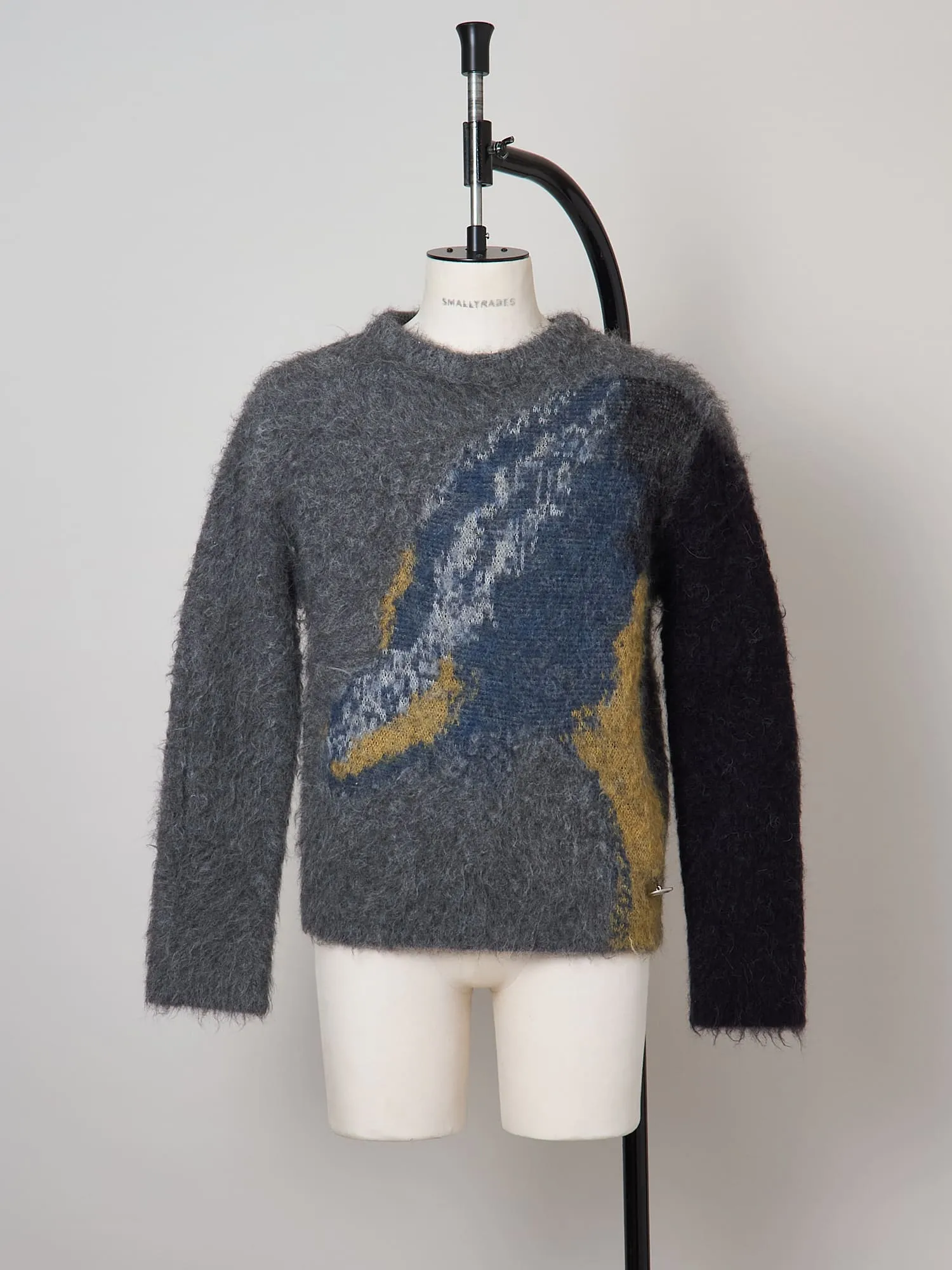 Sir, PENGUIN sold by Shinyakozuka