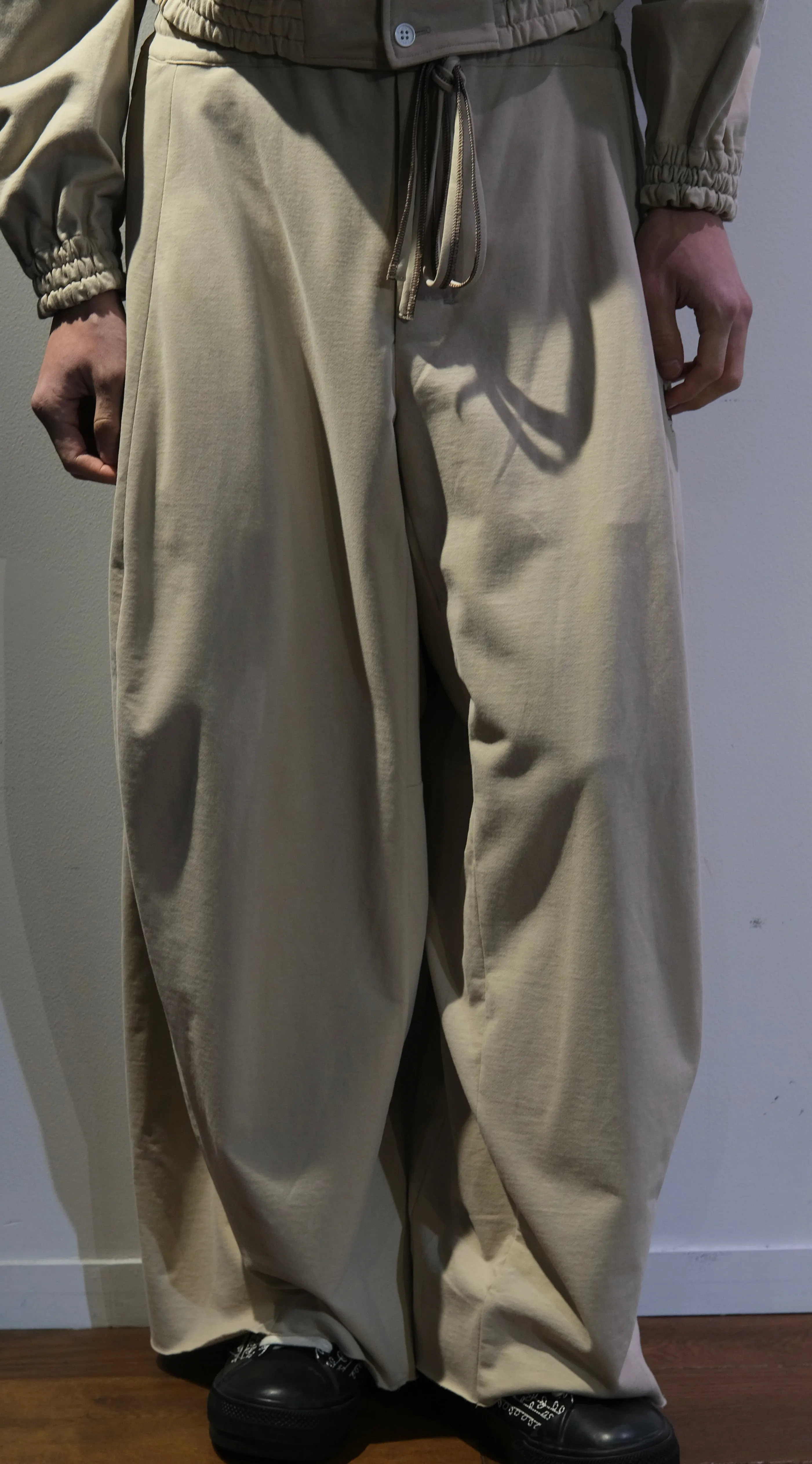 ORDINARY HOME EGG BAGGY sold by Shinyakozuka