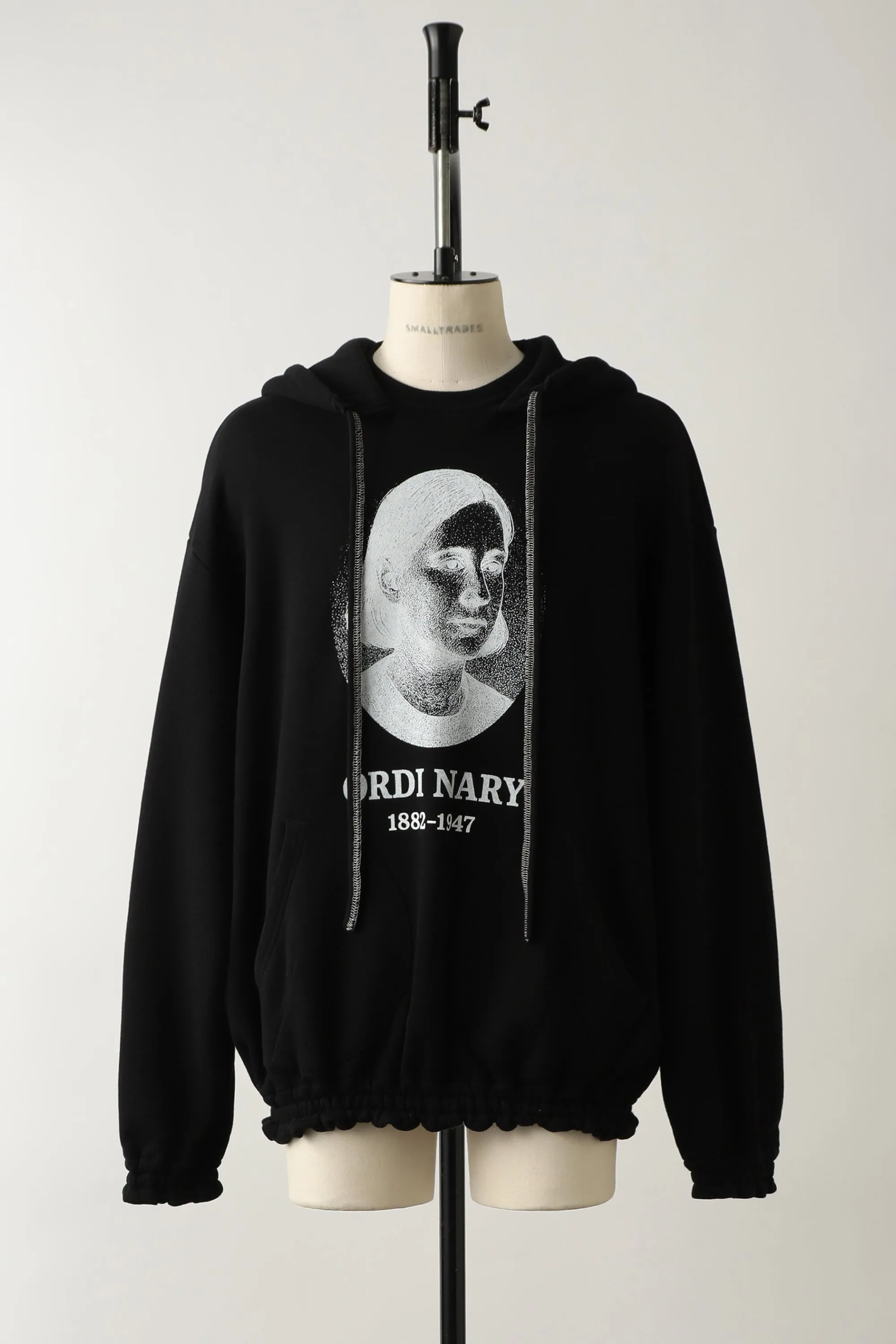ordinary home 40's hoodie with printing sold by Shinyakozuka