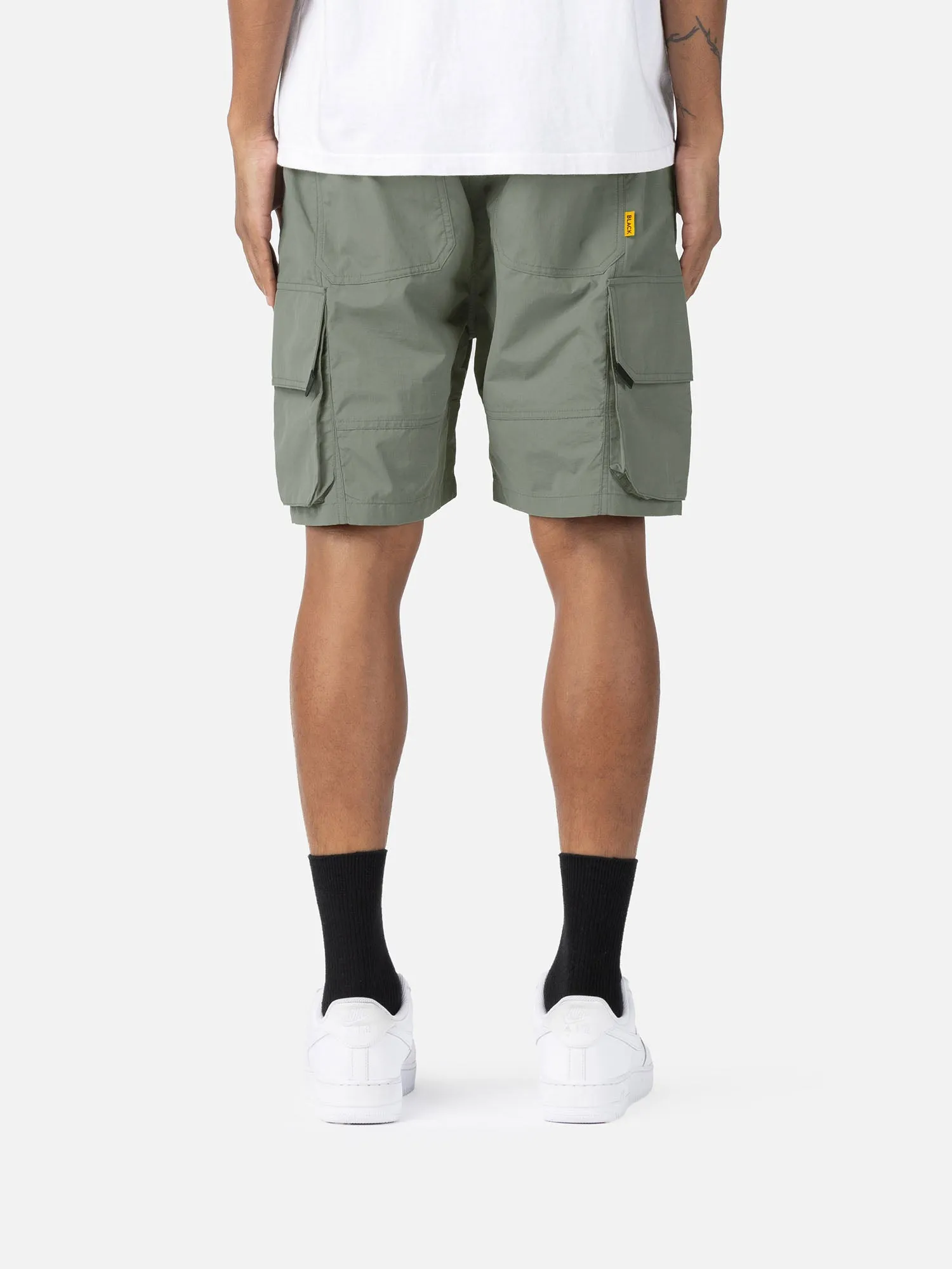 S2 PARACHUTE SHORTS sold by BLACKTAILOR product image thumbnail 4