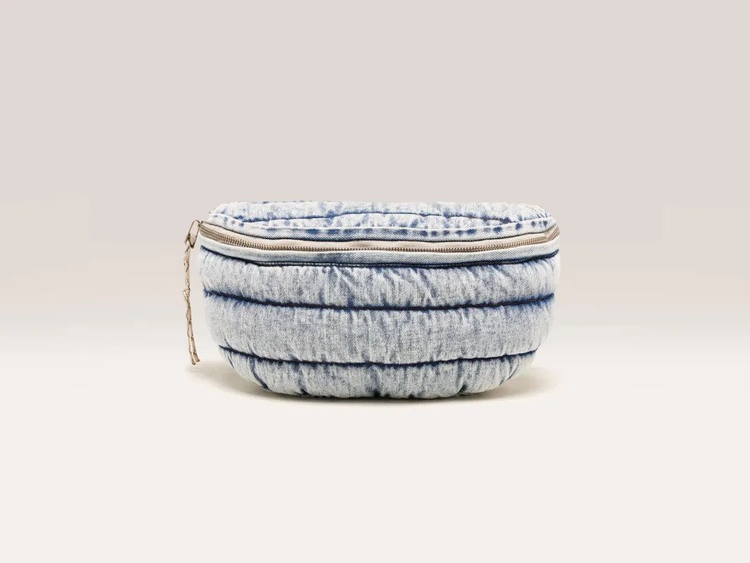 Joufty padded sling bag (251 / W / VNTG STONE WASH) sold by Bellrose