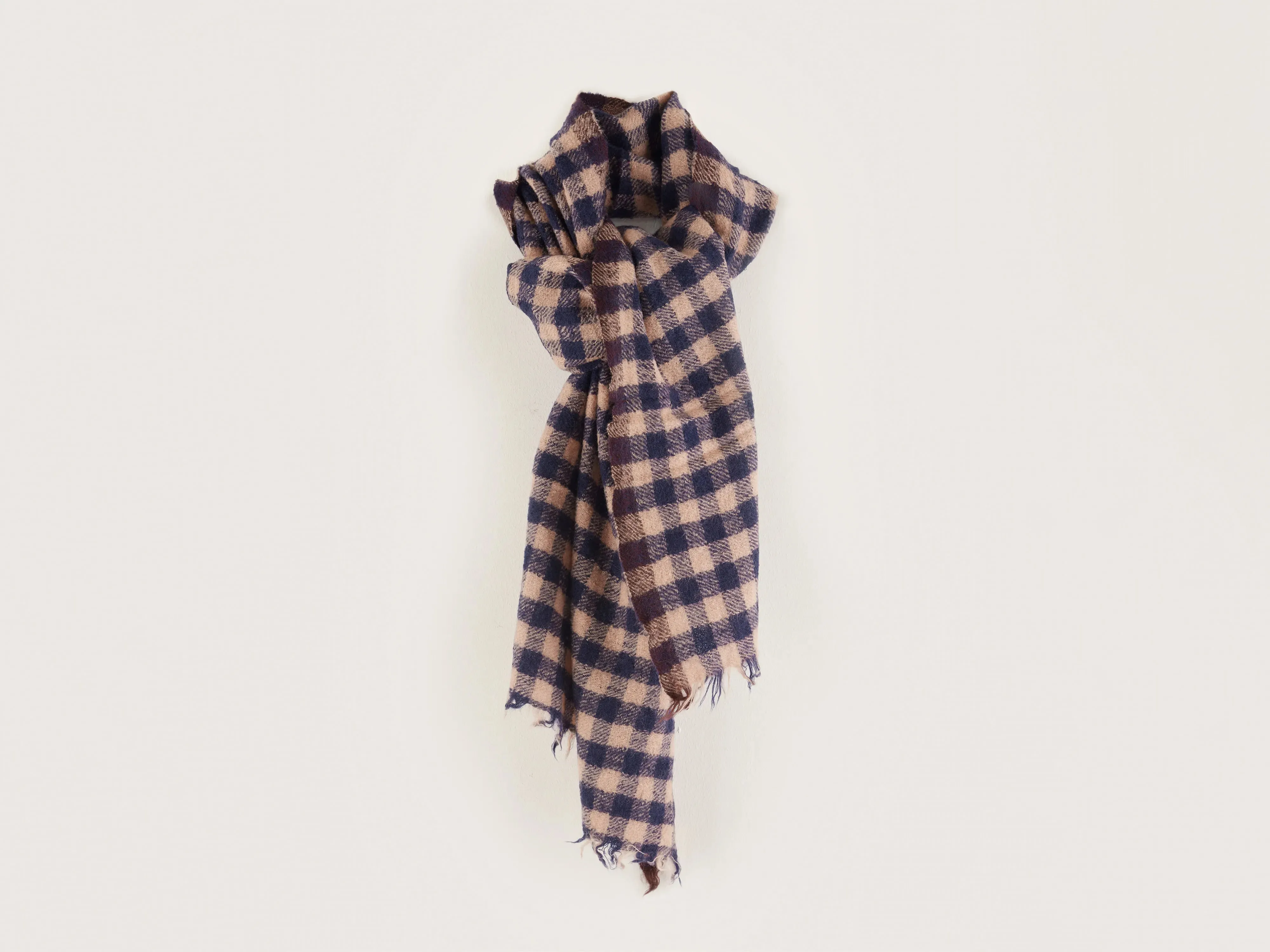 Sidar weaved scarf (242 / W / CHECK A) sold by Bellrose