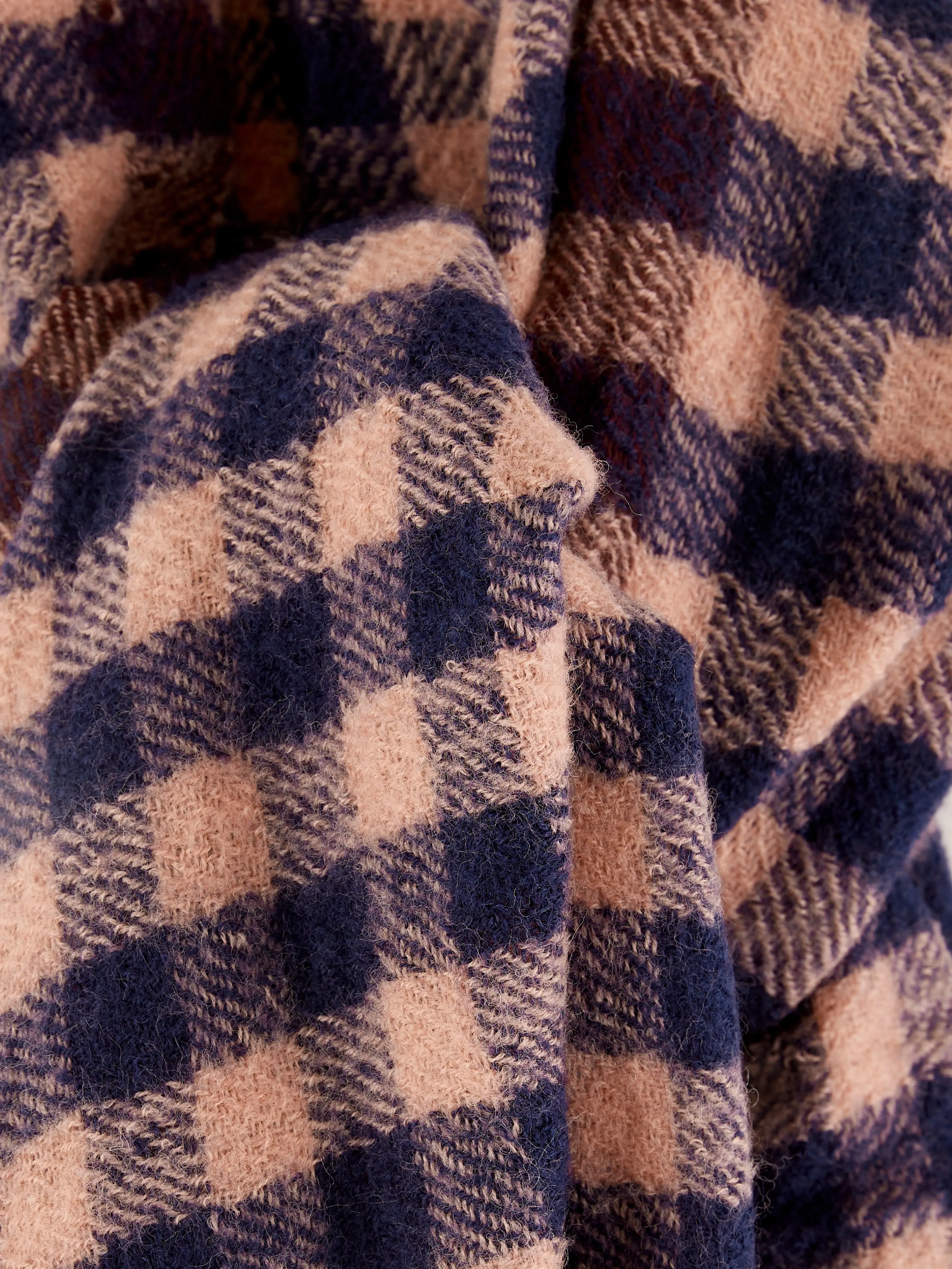 Sidar weaved scarf (242 / W / CHECK A) sold by Bellrose product image thumbnail 3