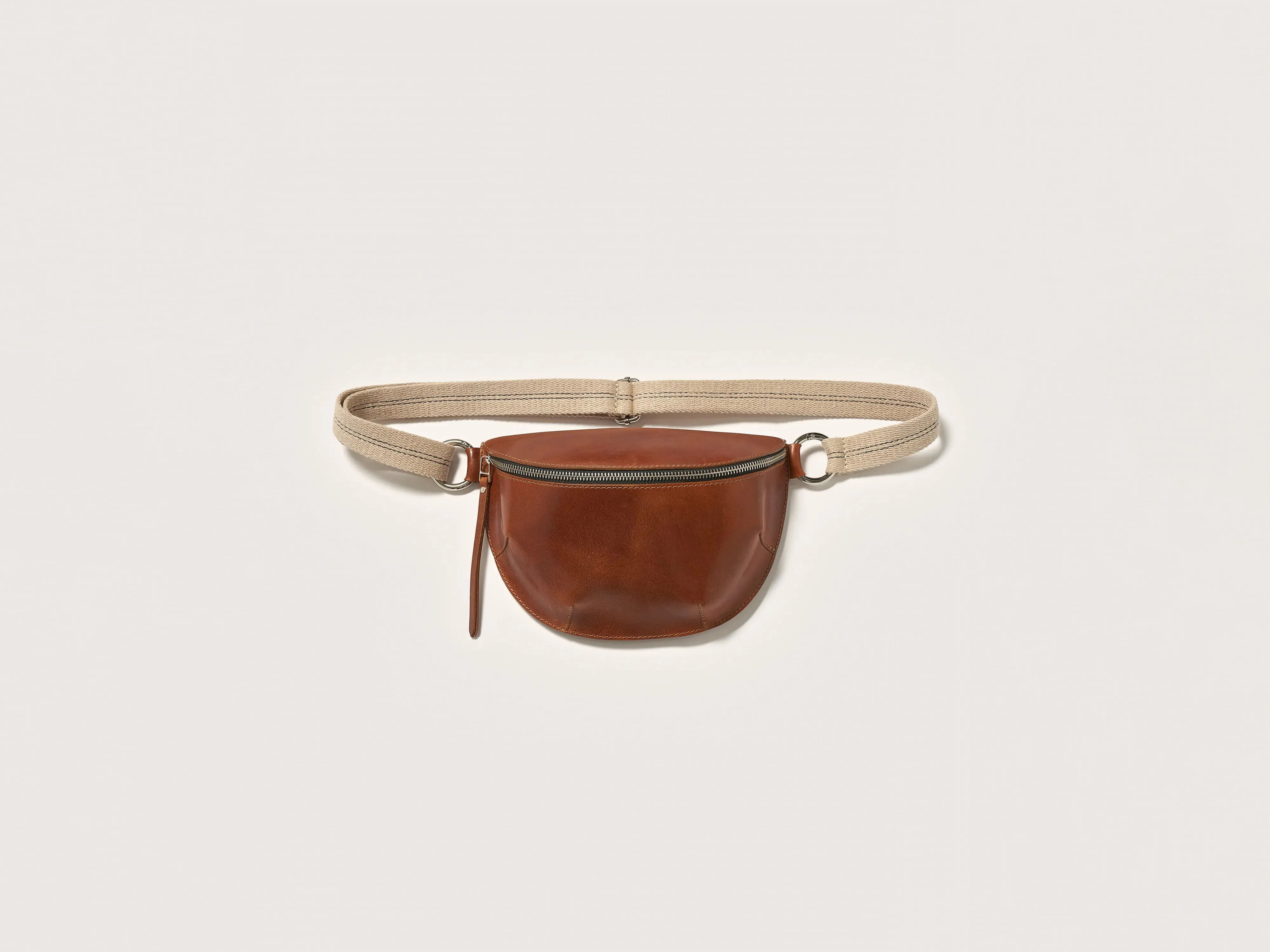 Rosie sling bag (251 / W / COGNAC) sold by Bellrose
