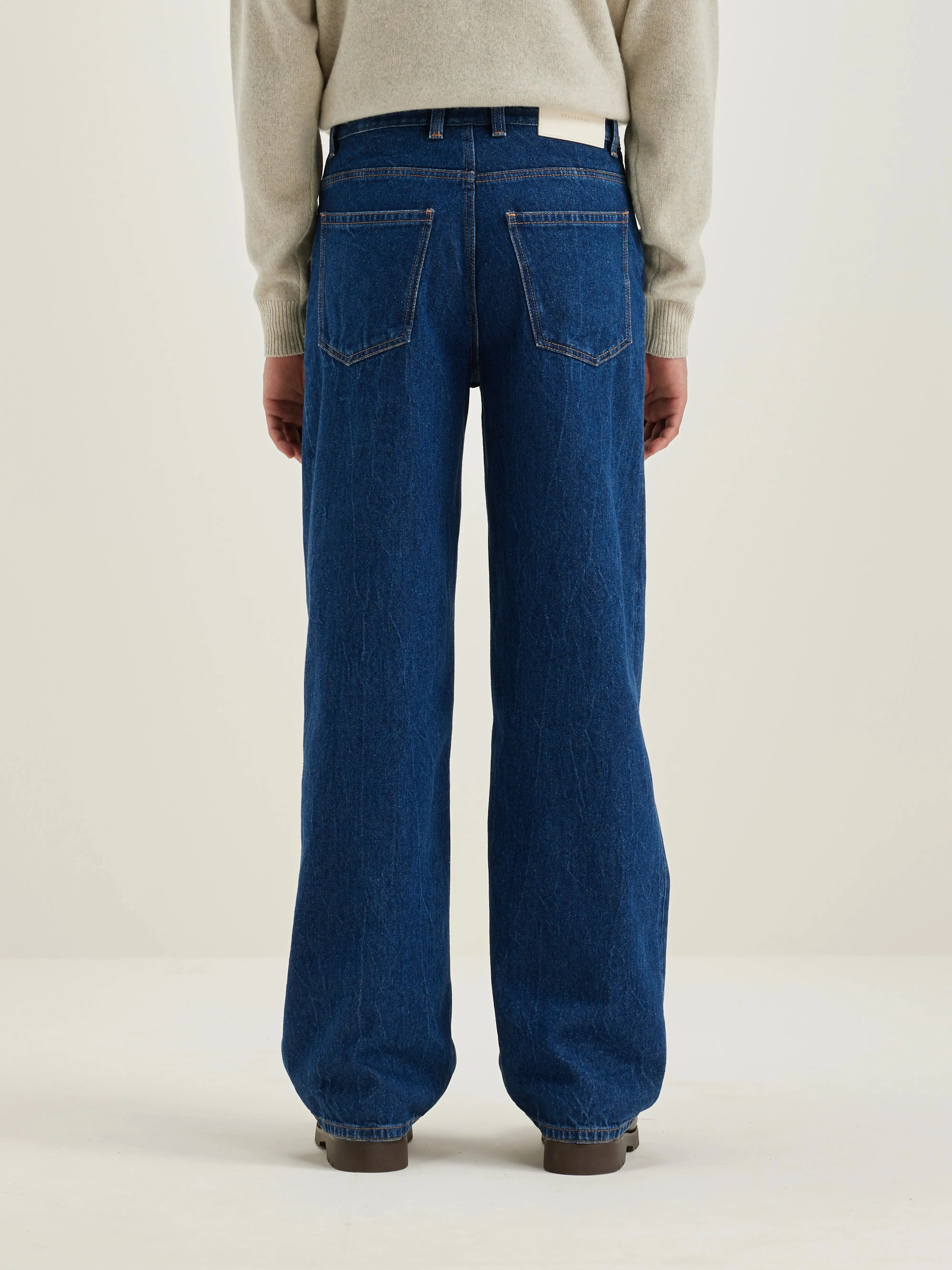 Pinter wide jeans (242 / M / VINTAGE MD BLUE) sold by Bellrose product image thumbnail 4