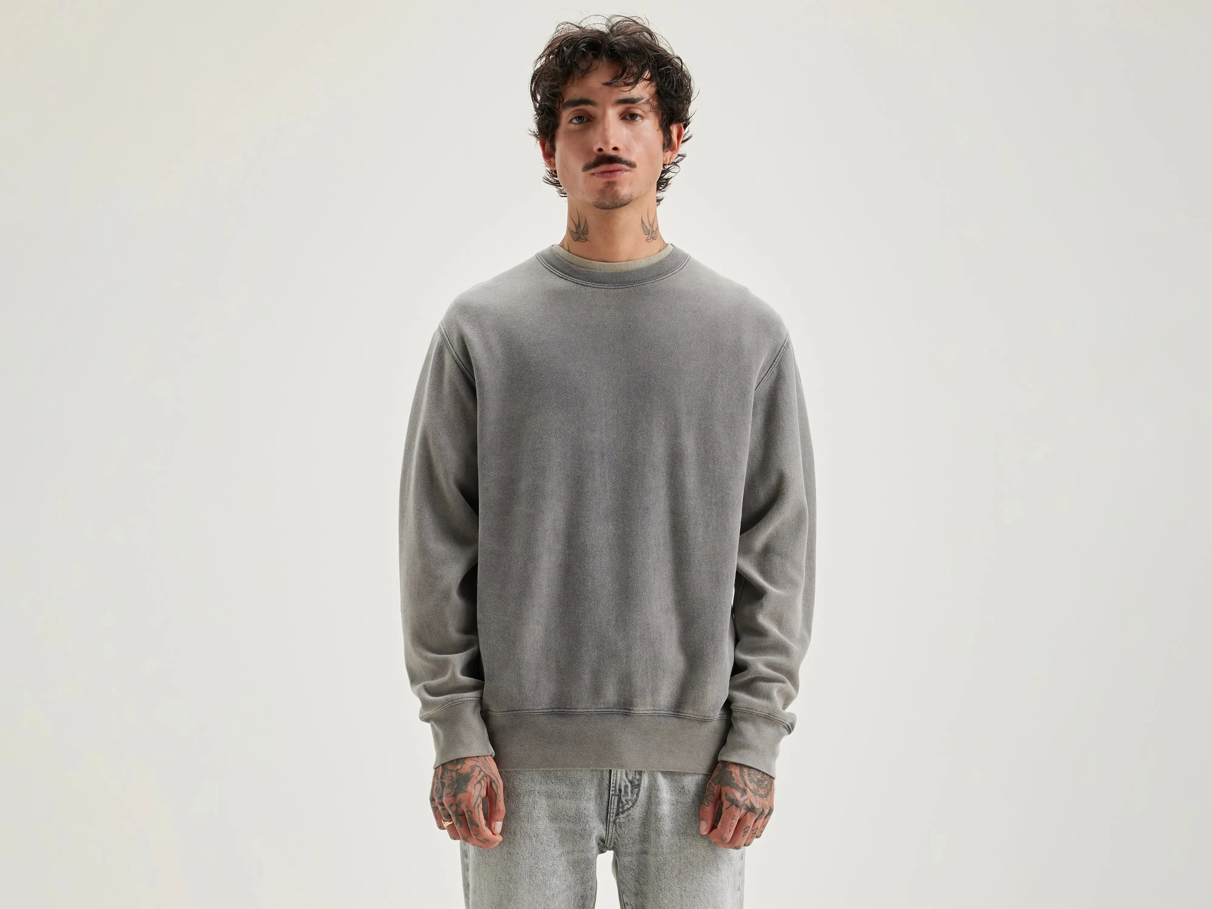 Flake crew-neck sweatshirt (242 / M / DEEP GREY) sold by Bellrose