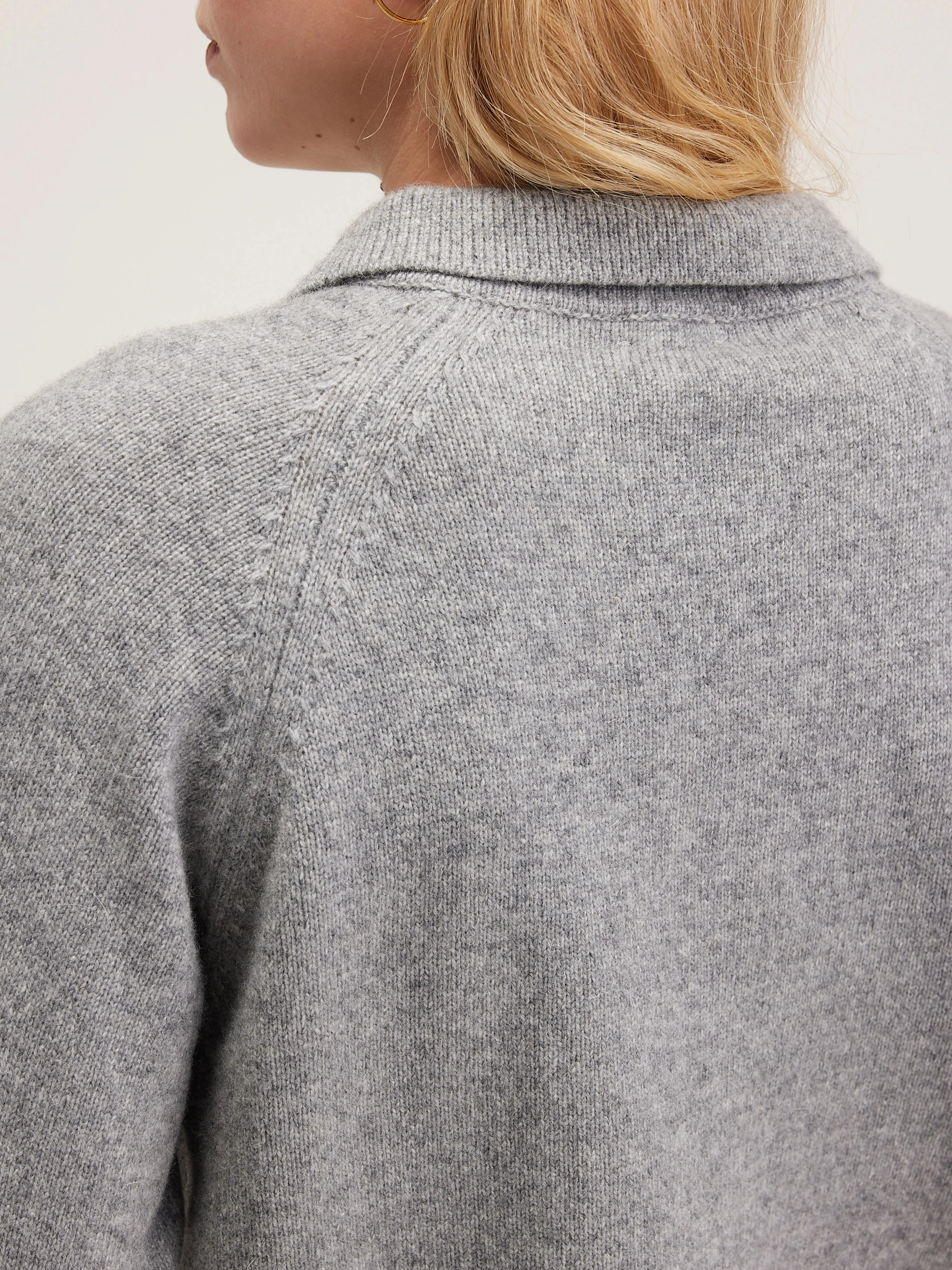 Amerty polo-collar sweater (242 / W / H. GREY) sold by Bellrose product image thumbnail 5